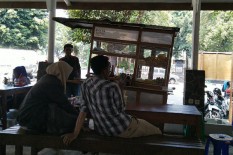 PKL Berjualan Sembarangan di Jogja, Pembeli Juga Kena Denda di Tempat