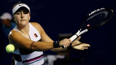 Petenis Muda Bianca Andreescu Diganjar Lou Marsh Trophy