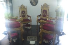 Versi Abdi Dalem: Ini Pengakuan Wisatawan yang Bikin Meja Sultan HB VIII Rusak Gegara Selfie
