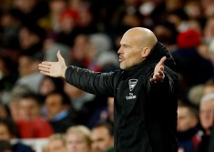 Bersama Freddie Ljungberg, Arsenal Sangat Payah