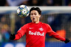 Liverpool Resmi Dapatkan Takumi Minamino
