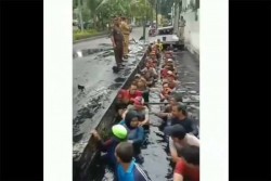  Kasus Honorer Masuk Got, Lurah Jelambar Dicopot Usai BAP