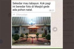 Benarkah Ada Pohon Natal di Masjid Gedhe Kauman? Ini Penjelasan Kraton