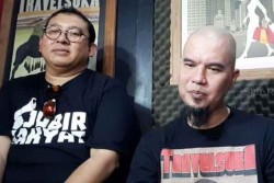 Kenalkan Band Baru, Ahmad Dhani Siap Manggung Kembali