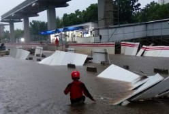 Jakarta Banjir, Tagar #Banjir, #Anies, #Ahok Trending Topic di Twitter