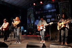 Dentuman Musik Cadas Sambut Pergantian Tahun