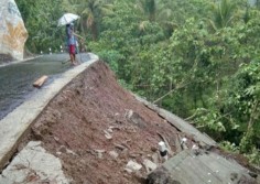 Hujan Deras, Dua Talut di Kulonprogo Ambrol