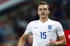 Kena Cedera ACL, Calum Chambers Menepi Sembilan Bulan