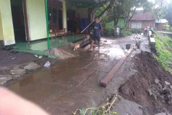 Tebing Selokan Van Der Wijck di Tempel Longsor, Warga Diminta Waspada Saat Melintas