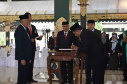  Diingatkan Bawaslu soal Larangan Mutasi Pejabat, Sri Purnomo Minta Izin Mendagri