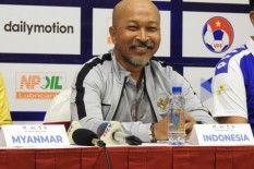 Fakhri Husaini Tak Bisa Melatih Klub Indonesia