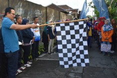 Rayakan Milad, SMP Muh 8 Ajak Warga Jalan Sehat