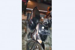 Tak Hati-Hati Saat Keluar Gang, 2 Pemuda di Galur Tertabrak Truk