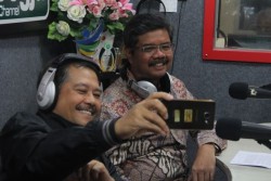 BEDAH BUKU: Masyarakat Harus Manfaatkan Peluang Pembangunan Infrastruktur di DIY 