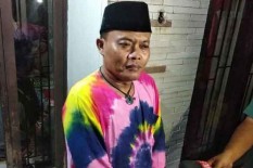 Sule Menikah April dengan Pramugari, Foto Seksi Mantan Pacar Curi Perhatian