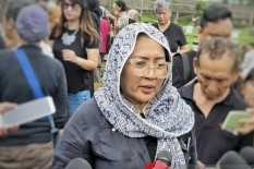 Sang Putri Jelaskan Alasan Jenazah Ade Irawan Dimakamkan Satu Liang Lahat bersama Bambang Irawan