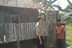 Nenek Rubingah yang Ditendang di Pasar Gendeng Ternyata Warga Miskin, Begini Kondisi Rumahnya
