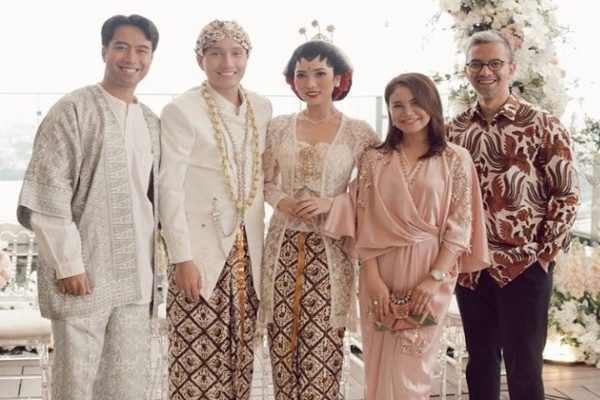 Sah, Isyana Sarasvati Resmi Menikah dengan Rayhan