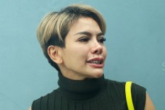 Nikita Mirzani Bercucuran Air Mata Ingat Bayinya Koma