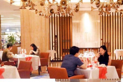 Semarakkan Hari Valentine, Grand Aston Tawarkan Dinner Spesial