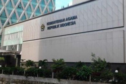 Pak Haji Dipilih Jadi Bimas Katolik, Kemenag Khilaf