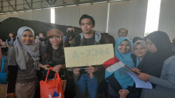 Pulang Bertemu Keluarga, Begini Kisah Haru WNI dari Wuhan Seusai Karantina 2 Pekan di Natuna