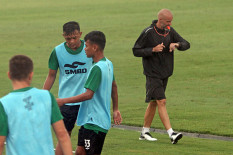 Liga 1 2020 Tinggal Hitungan Hari, Pelatih PSS Belum Dapat Gambaran Starting Eleven dan Kapten Tim 