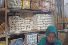 Melambung, Harga Gula Pasir Tembus Rp15.000/Kg