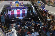 Plafon Ambrol karena Hujan, Air Mengalir Deras di Dalam Mal Malioboro