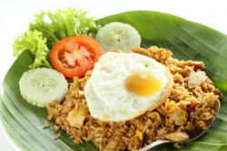 Wow, Nasi Goreng Jadi Menu Favorit di Maskapai Asing