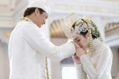 Ulang Tahun Pernikahan, Ini Kado dari Syahrini untuk Reino Barack