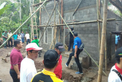 Bedah Rumah Dinilai Efektif Tingkatkan Gotong Royong