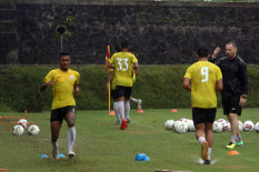 Virus Corona Jadi Satu Alasan Dejan Antonic Latih PSS Sleman