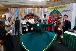Pegadaian Halal Lifestyle 2020 Banjir Pengunjung