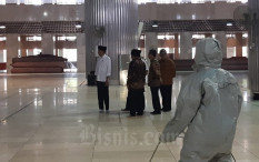 Menteri Agama Minta Rumah Ibadah Disemprot Desinfektan