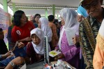 Kelompok Lansia Wajib Waspadai Tiga Sumber Penularan Corona Ini, Salah Satunya Interaksi dengan Cucu