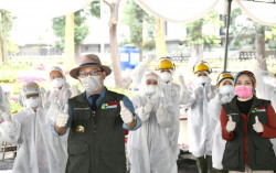 Dari Mana Ridwan Kamil Dapat Alat Tes Covid-19 untuk Warga Jabar?