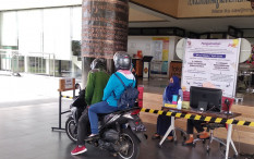 Grhatama Pustaka Layani Pengembalian Buku Lewat Drive Thru