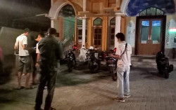 Ditinggal Salat Magrib, Motor Suharno di Depan Masjid Lenyap