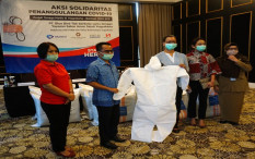 Swiss-Belboutique Beri 1.000 APD untuk Tenaga Medis