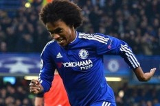 Manfaatkan David Luiz, Arsenal Terdepan Dapatkan Willian