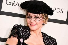 Konser di Paris, Madonna Terinfeksi Virus Corona