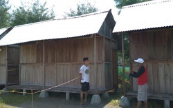 Jalani Isolasi Di Pesisir Pantai Glagah