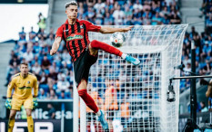 Bek Jerman Robin Koch Jadi Rebutan Tiga Klub
