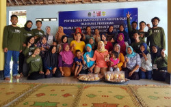 UMY Dampingi Petani Kanigoro Saptosari Olah Singkong agar Semakin Menarik