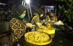 Alhamdulillah... Tenaga Medis di Kulonprogo Dapat Bantuan Makan Sahur