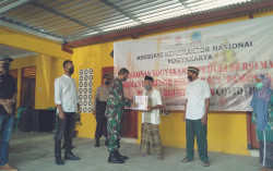 Gandeng TNI, Askonas DIY Bagikan Ratusan Sembako
