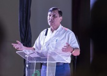 Dikritik Tak Konsisten Tangani Corona, Luhut: Kita Belum Ada Pengalaman