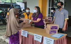 Avrist Bagikan Sembako ke 3.000 Warga