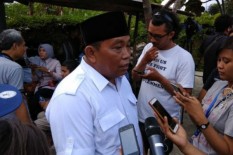 Poyuono: Pemenang Lelang Motor Listrik Jokowi Seharusnya Dikasih Bansos